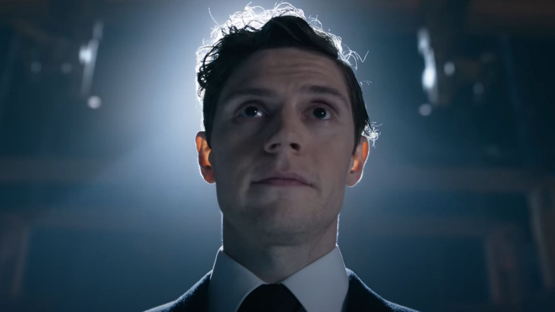 Evan Peters stars as Julian Dillinger (Image via YouTube/Disney)